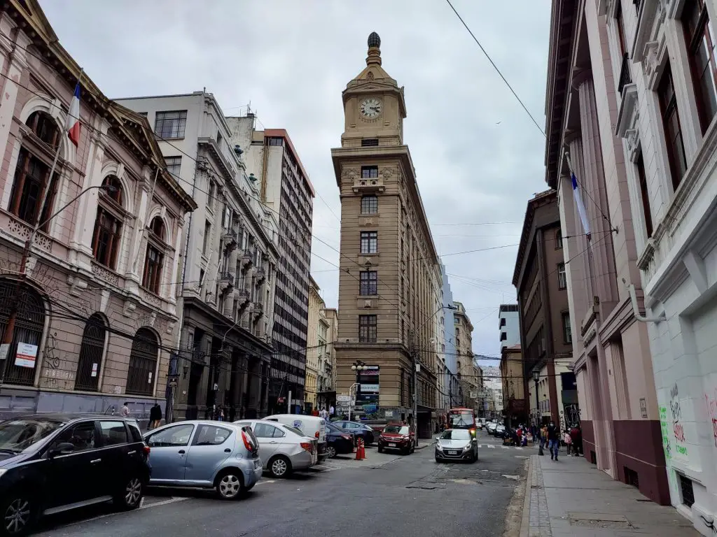 Guía para viajar a Valparaíso: Torre Turri.