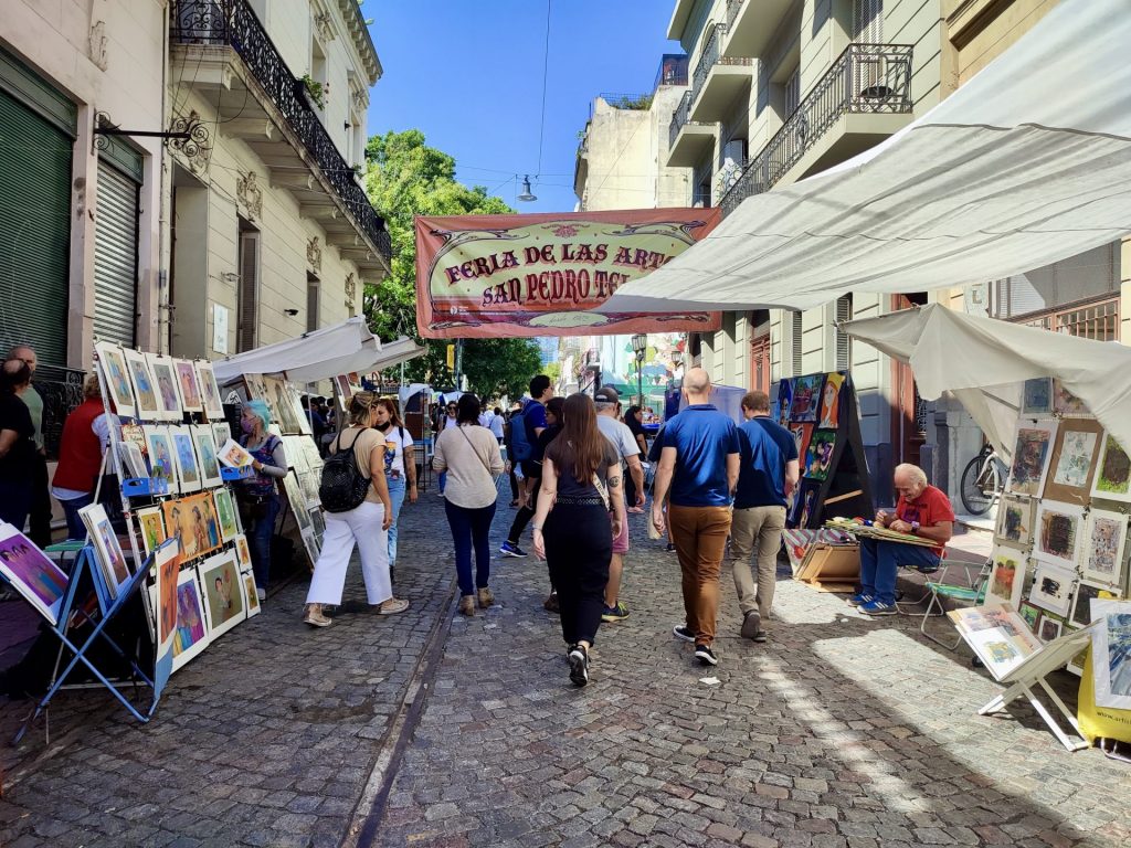 Sitios turísticos en Buenos Aires: Feria de San Telmo.