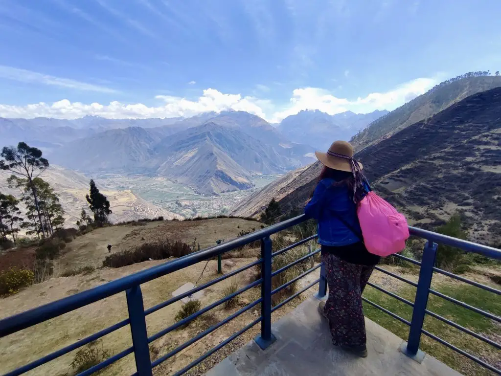 Mirador de Raqchi, Cusco.