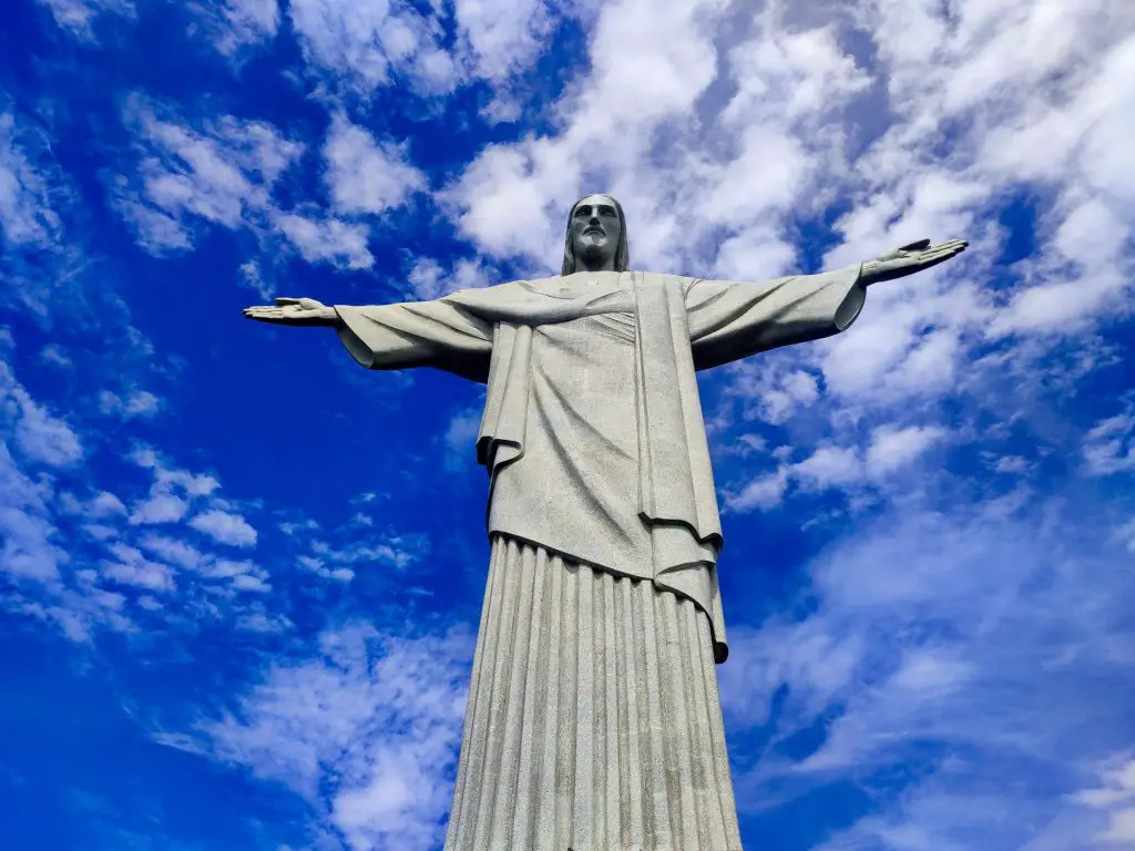 Cristo Redentor: cuánto cuesta viajar a Río de Janeiro.