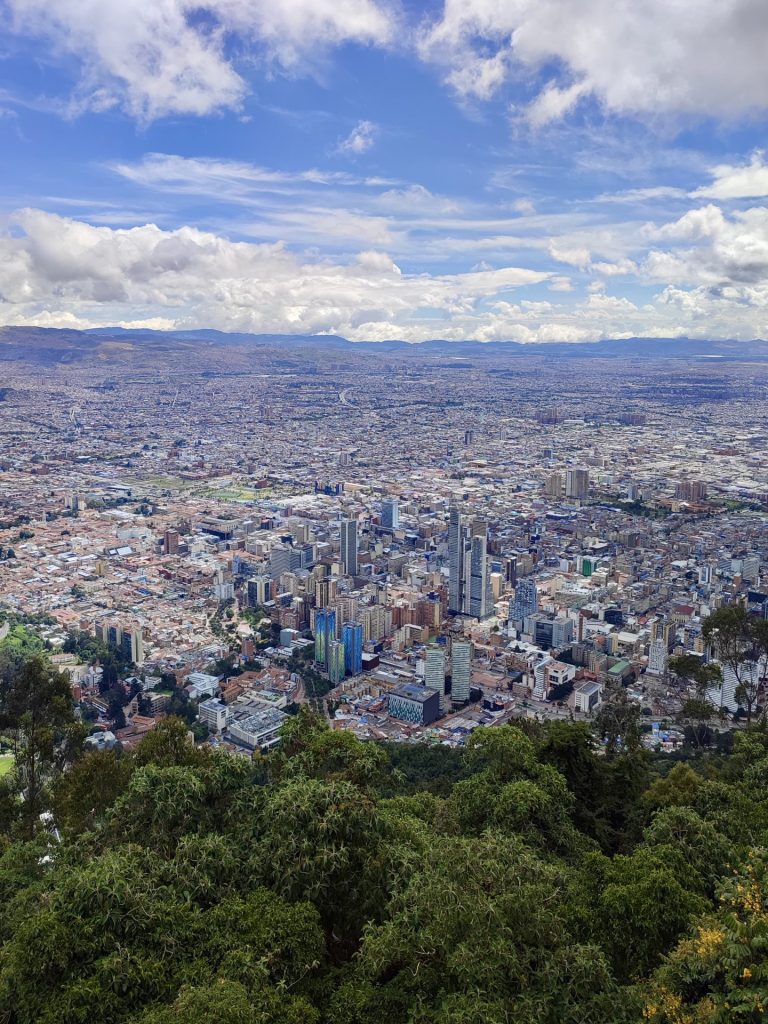 Vistas desde Monserrate, Bogotá.