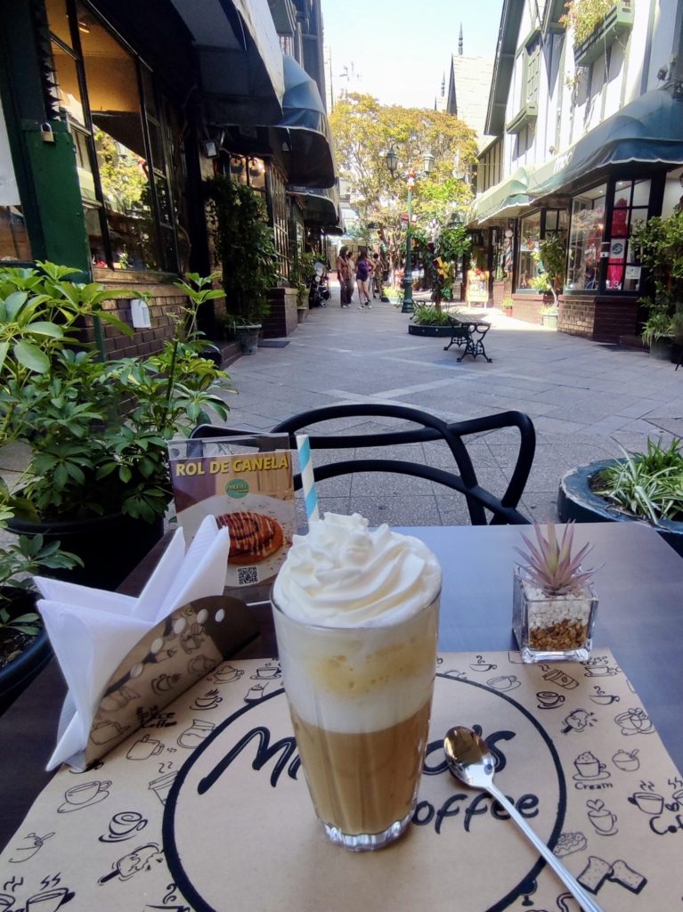 Cafetería del Paseo La Villa.