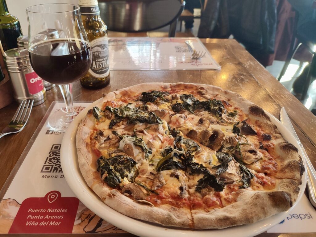 Pizza en Mesita Grande de Punta Arenas.