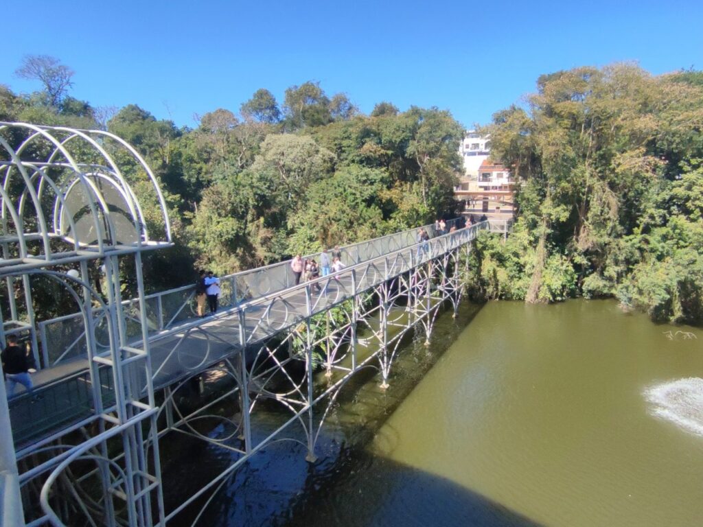 Ópera de Arame Brasil.